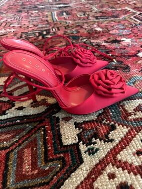 Red Pointed Toe Rose-Embellished Slingback Heels